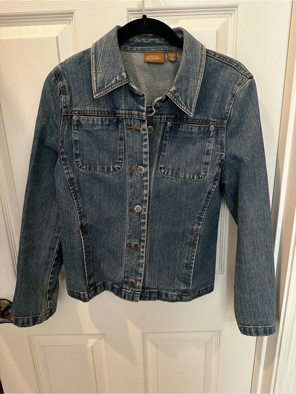 Vintage Caslon Petite S Denim Jacket – Classic Blue Jean Jacket with Front Pocke